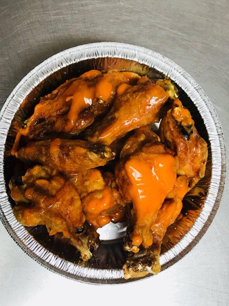 Order Buffalo Wings food online from Pranzi Pizza store, Middle River on bringmethat.com