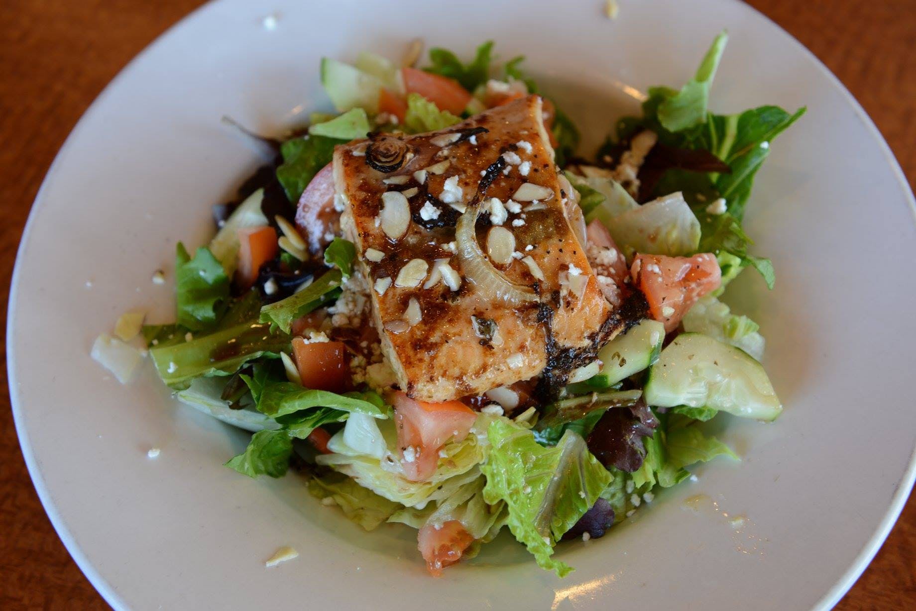 Order Grilled Salmon Salad - Salad food online from Bella Roma store, Huntington Beach on bringmethat.com