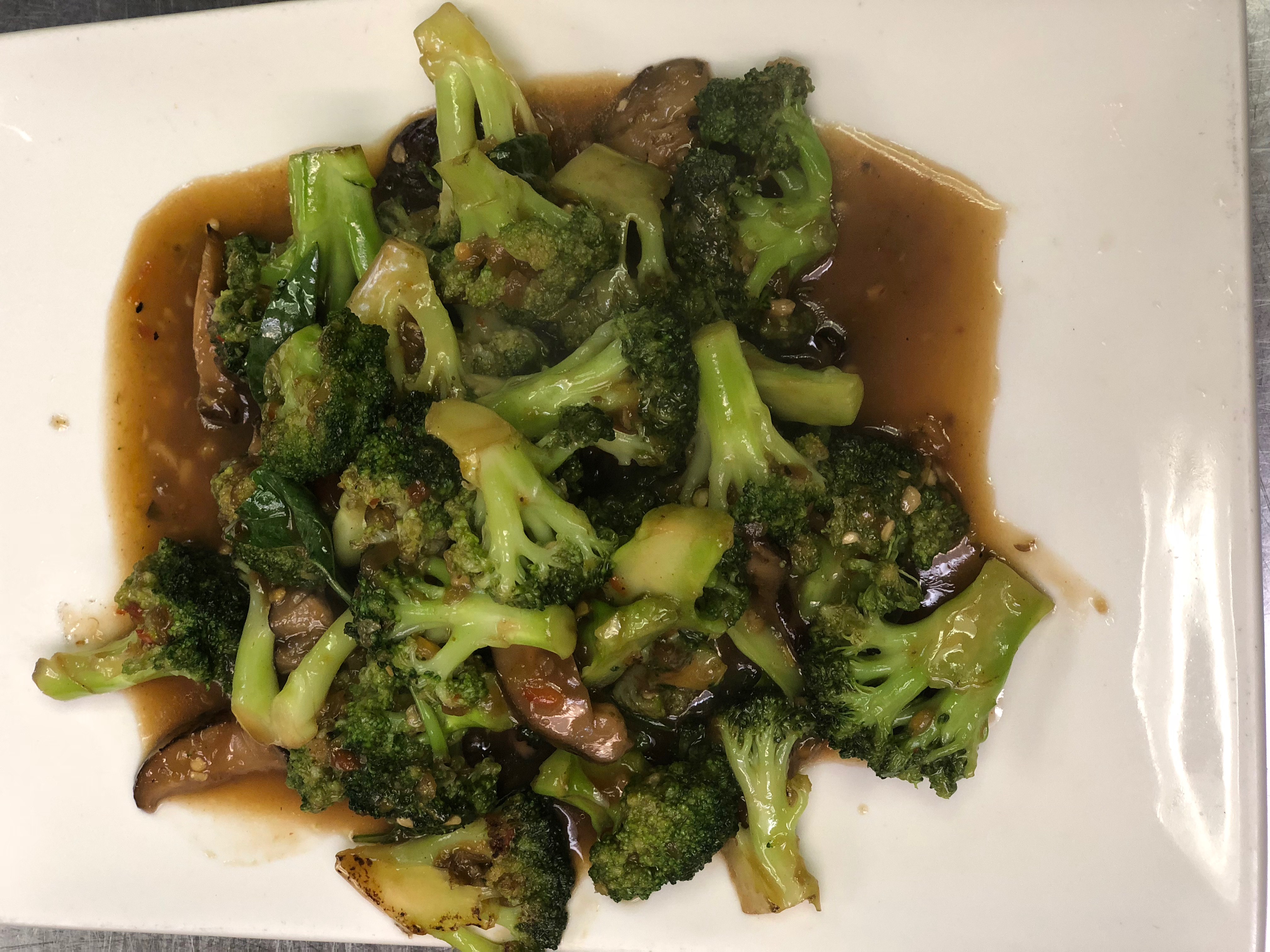 Order Broccoli with Thai Basil food online from Lemongrass grill store, Brooklyn on bringmethat.com