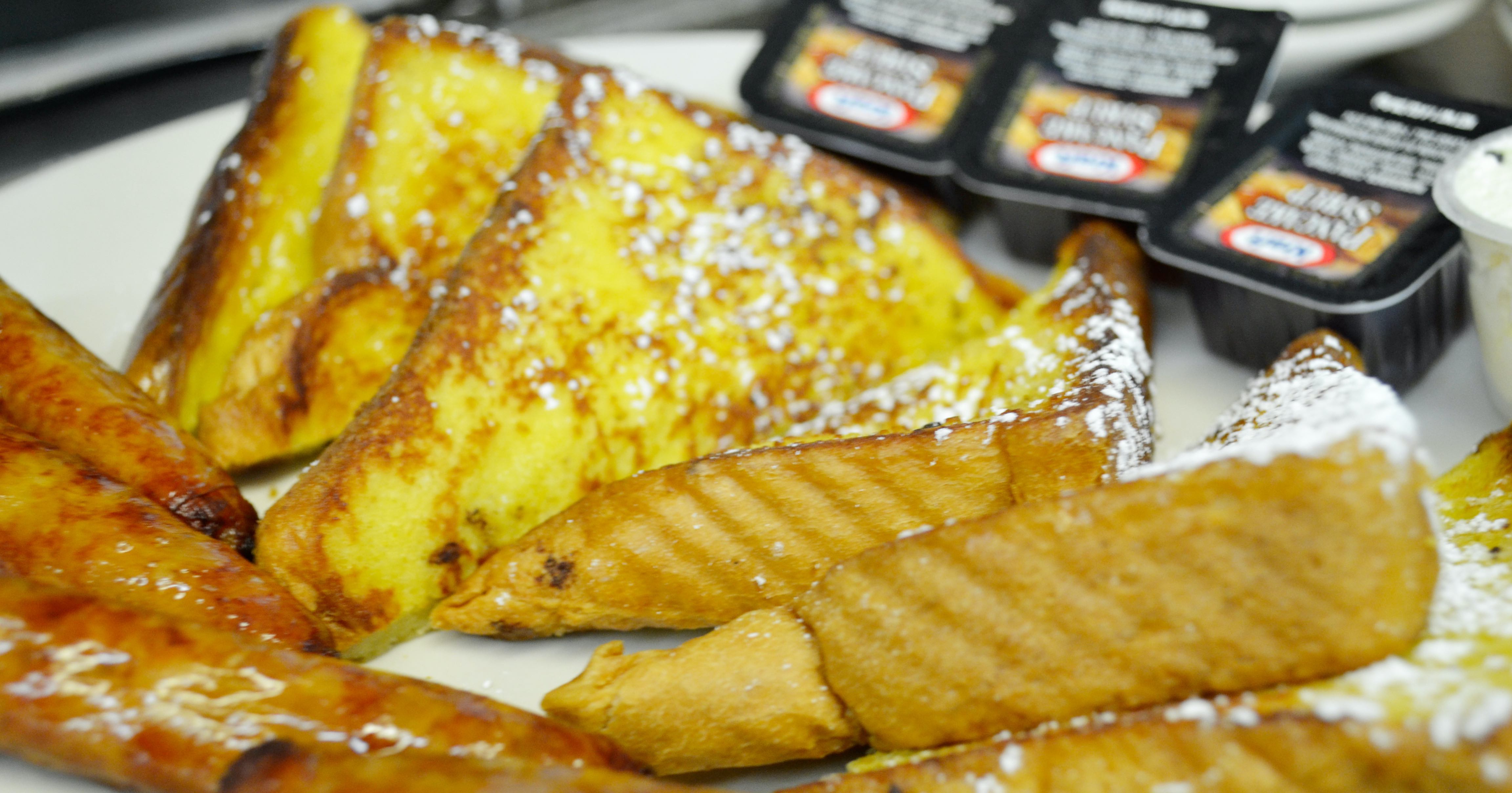 Order 2 French Toast Combo food online from Chesapeake Grill store, Havre de Grace on bringmethat.com