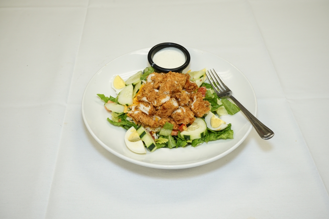 Order Crispy Chicken Salad food online from Stoney Point Grill store, Mokena on bringmethat.com