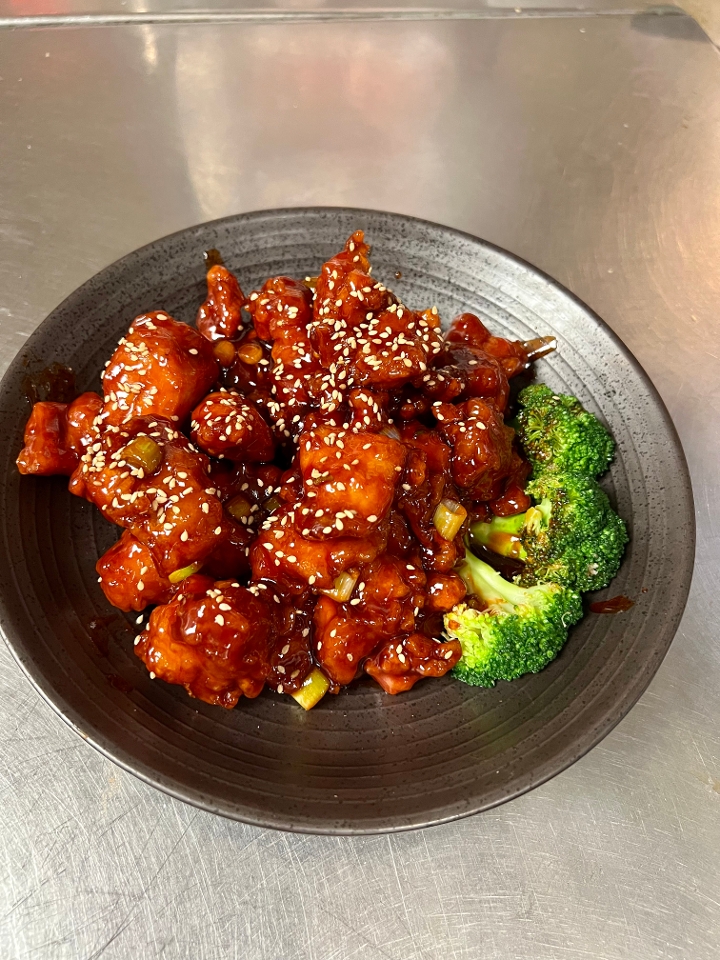 Order SESAME CHICKEN 芝麻鸡 food online from Wok and Roll store, Washington on bringmethat.com
