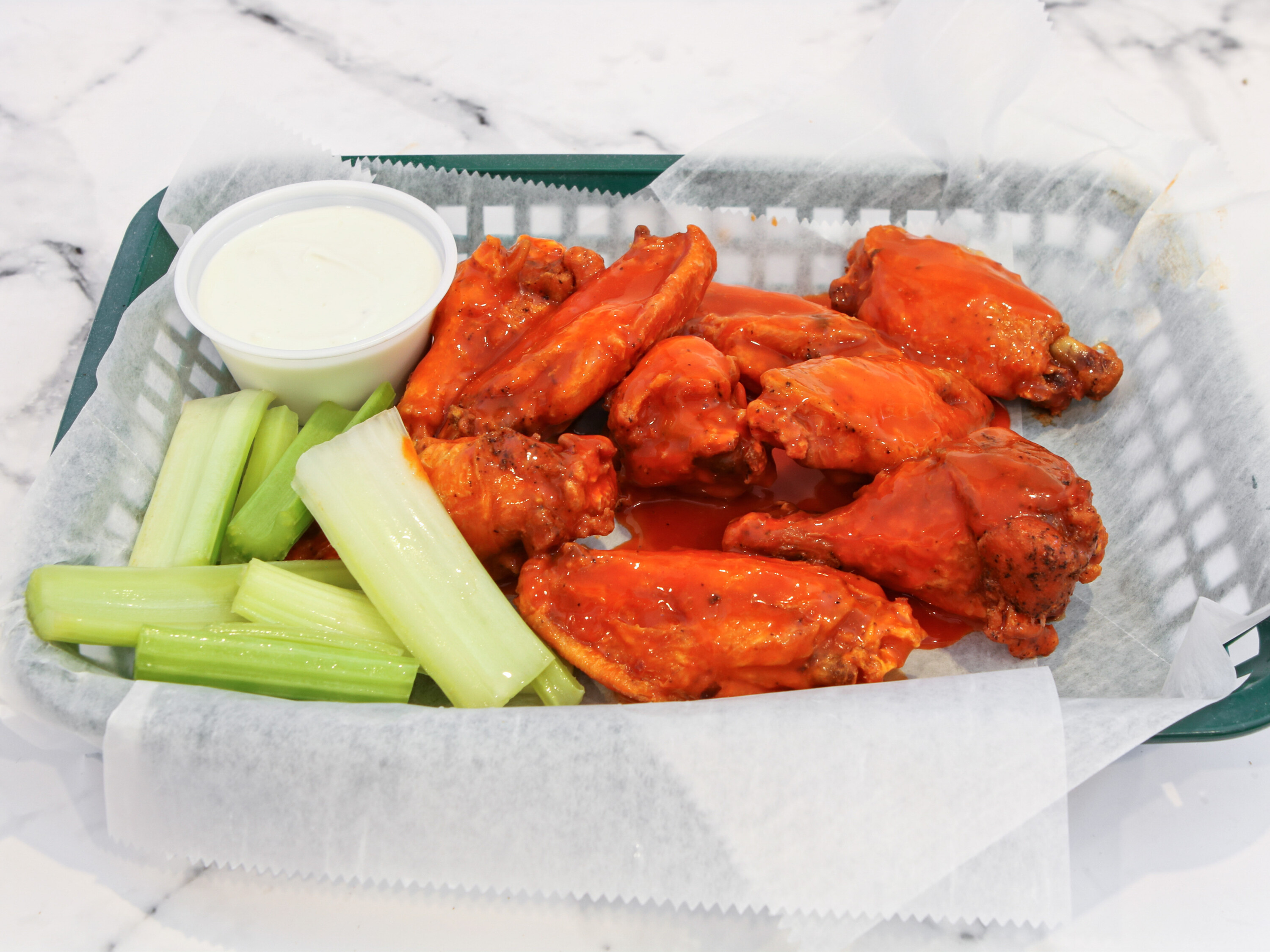 Order Chicken Wing Dinner food online from Yovanis Pizzeria store, Cumberland on bringmethat.com