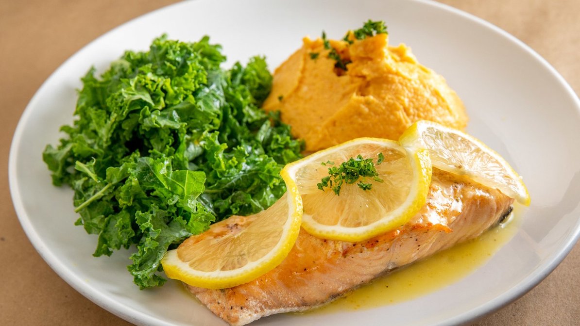 Order Roasted Butter Lemon Salmon food online from Effy's Cafe store, New York on bringmethat.com