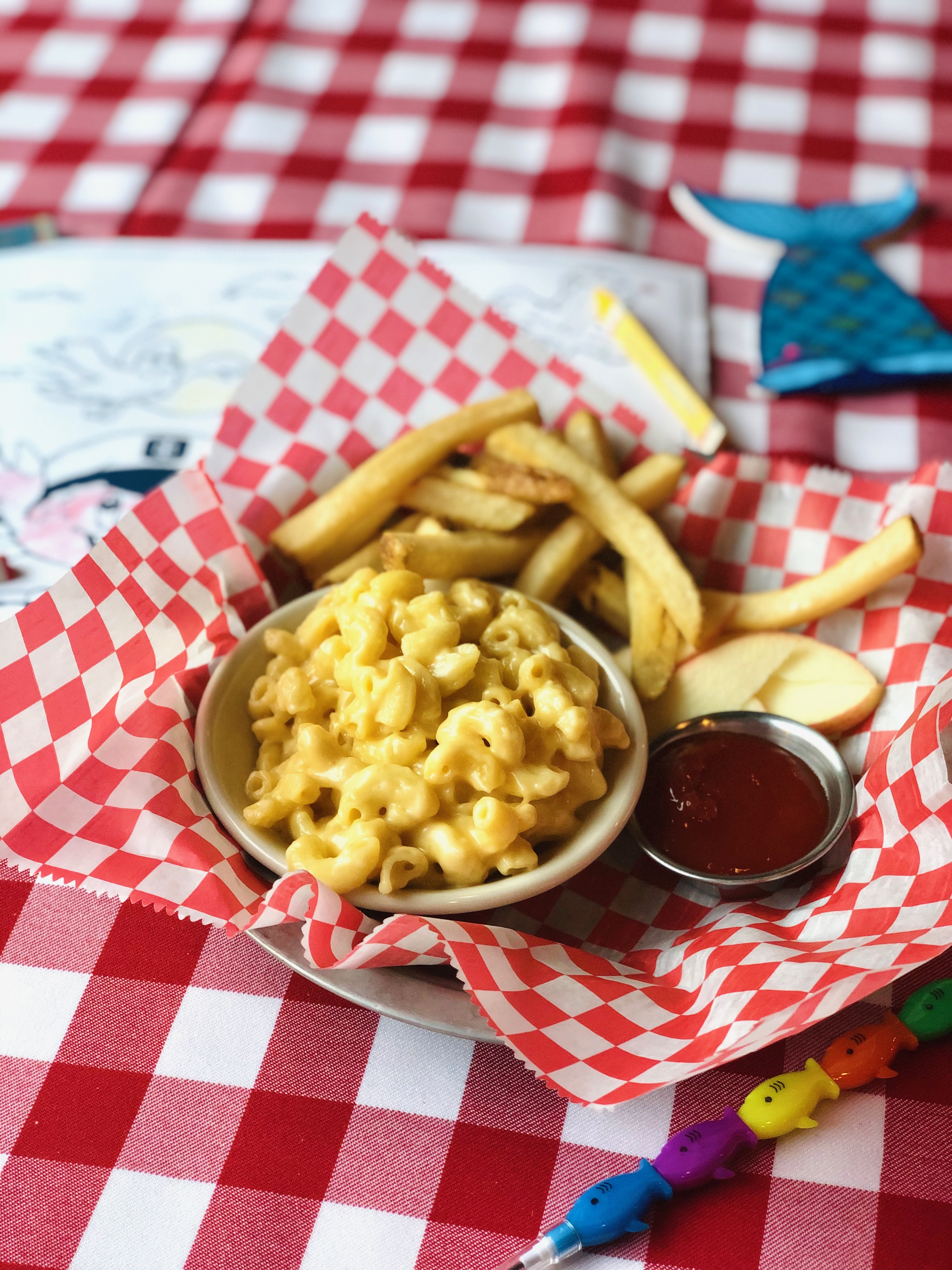 Order Kid's Really Cheesy Mac & Cheese food online from Oyster Bah store, Chicago on bringmethat.com