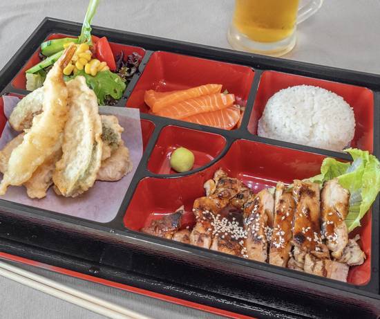 Order 2 Item Bento Box (Lunch Special) food online from Sushi Tomo store, Palo Alto on bringmethat.com