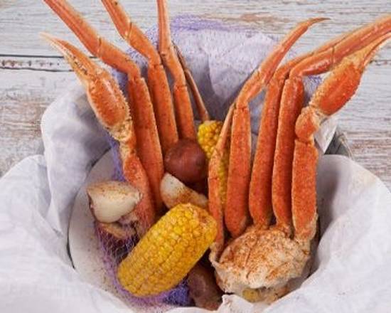 Order Queen Bucket food online from Joe Crab Shack store, Bossier City on bringmethat.com