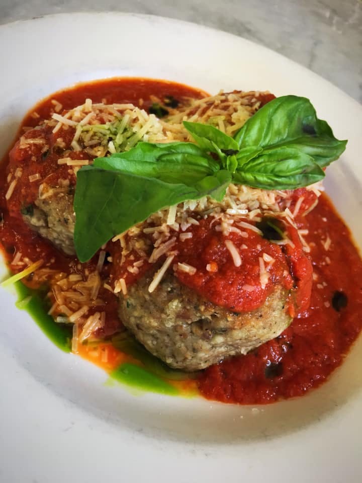 Order Val's Meatballs - Appetizer food online from Val's Tavern store, Rumson on bringmethat.com