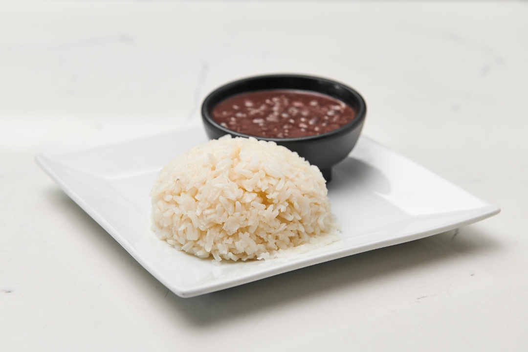 Order White Rice w/ Beans food online from Blend store, Long Island City on bringmethat.com