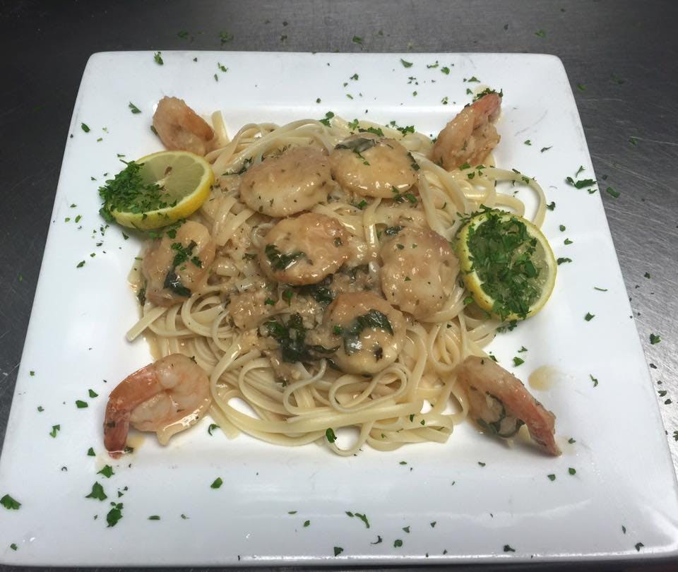 Order Shrimp Scampi - Entree food online from Palermo Italian Grill store, Northampton on bringmethat.com