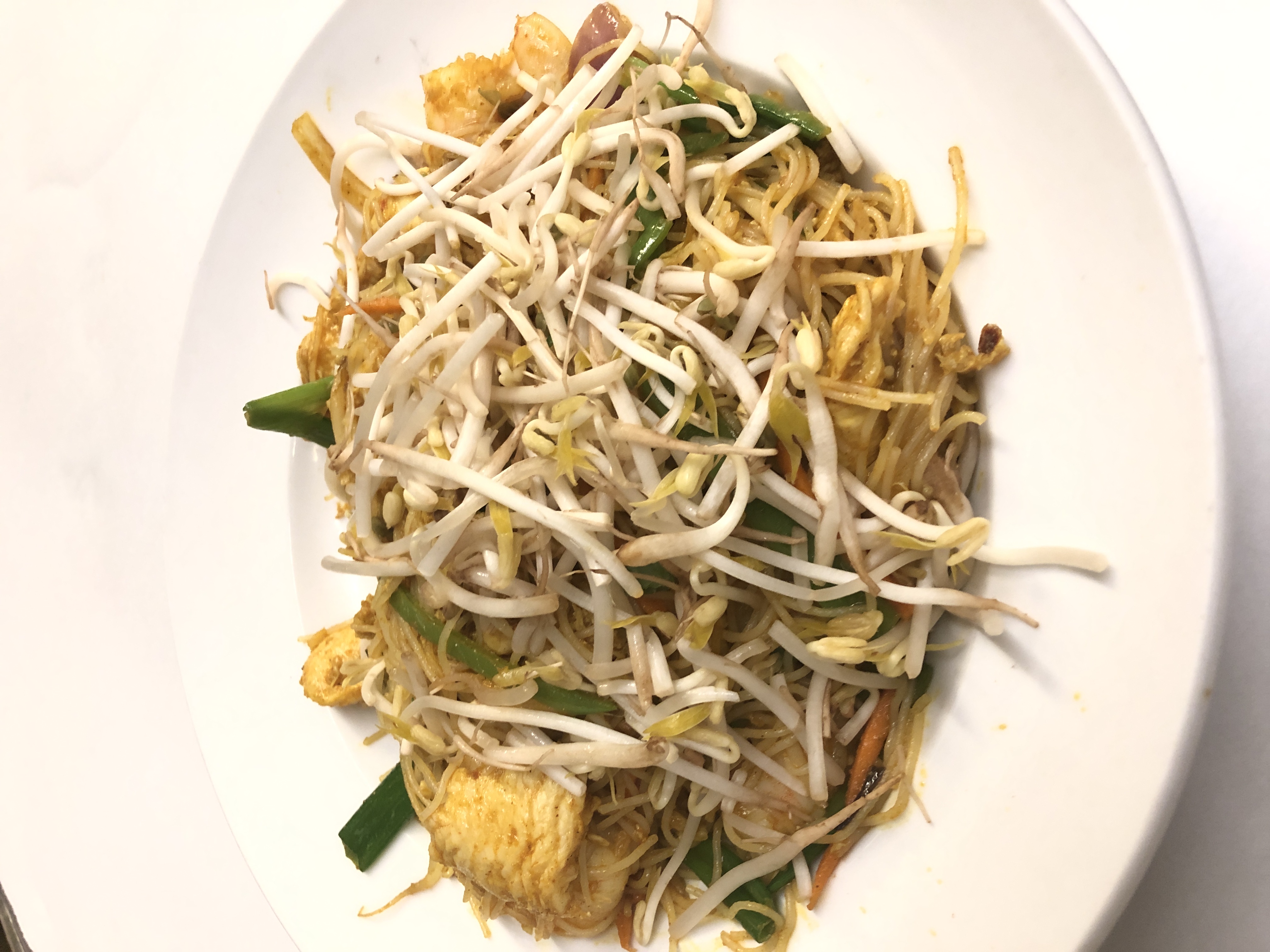 Order Singapore Noodles food online from Mon Jin Lau Restaurant store, Troy on bringmethat.com