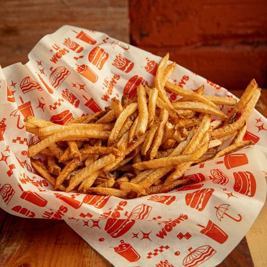 Order SIDE OF HAND-CUT FRIES food online from Lil Woody's store, Seattle on bringmethat.com