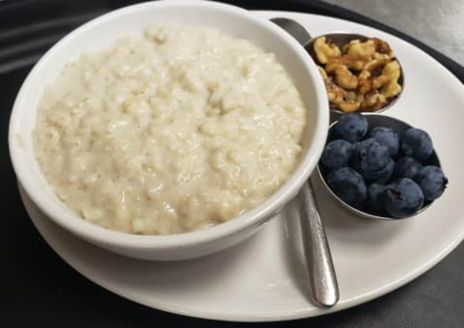 Order Old-Fashioned Oatmeal food online from Buttermilk store, Naperville on bringmethat.com