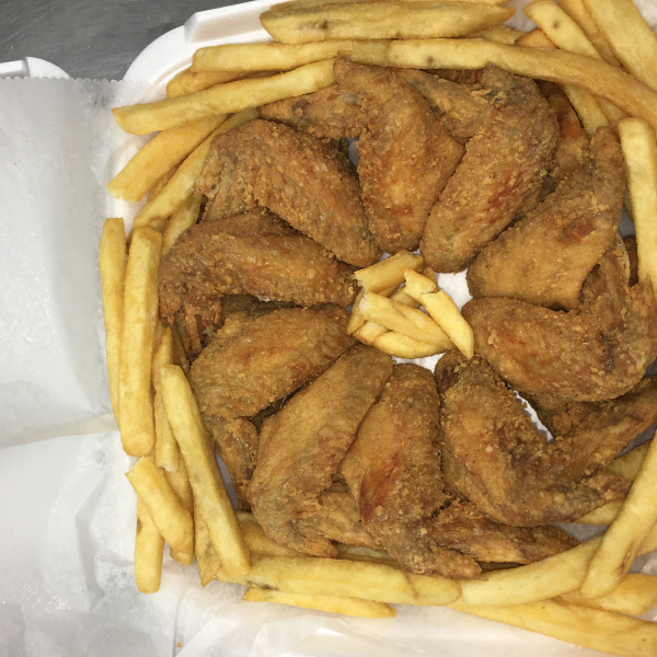 Order 3pc Wings with Fries food online from Sharks Fish & Chicken store, Chicago on bringmethat.com