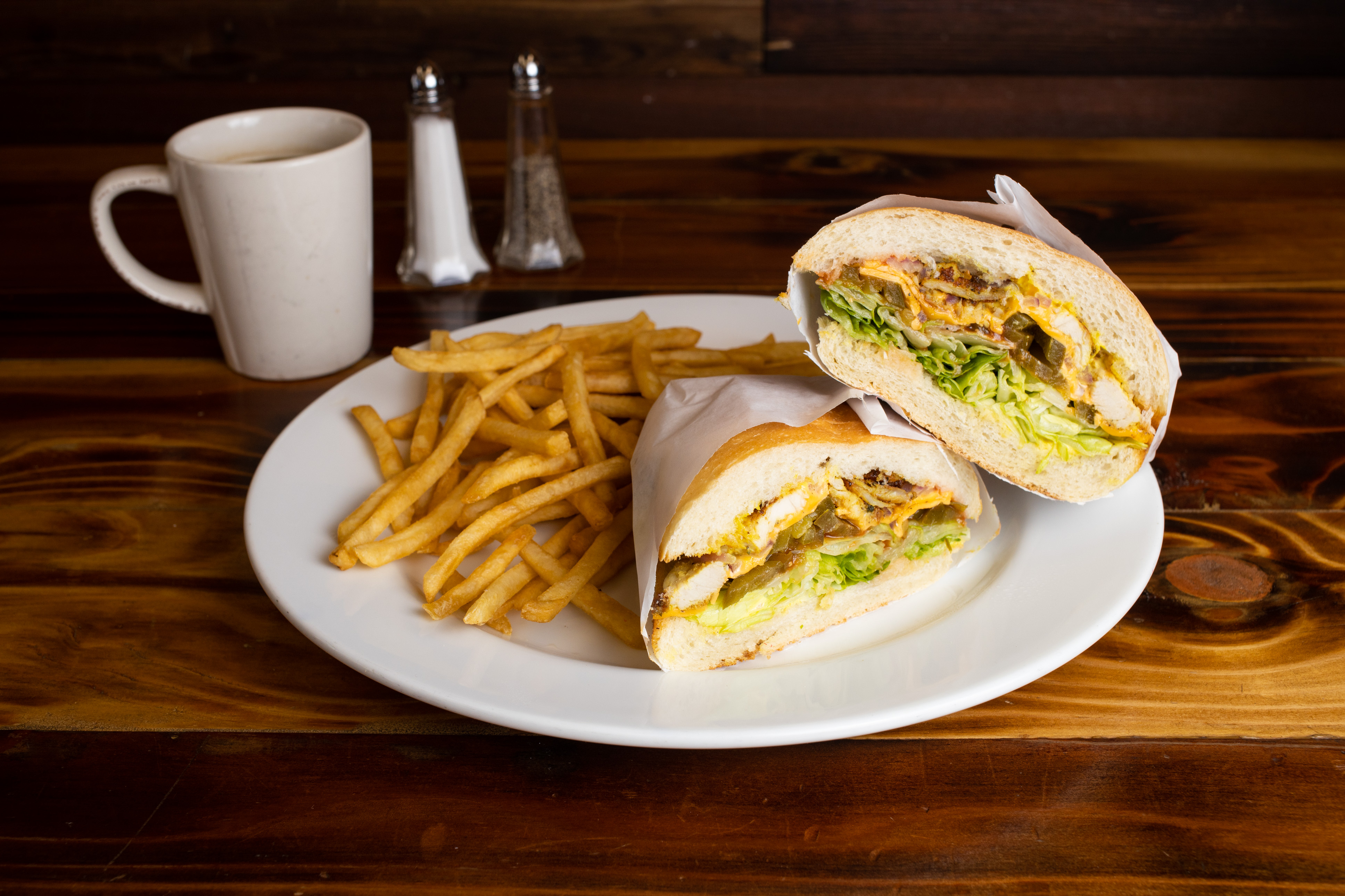Order Chicken Sandwich food online from Cafe Guatemalteco store, San Francisco on bringmethat.com