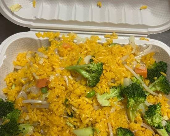 Order Vegetable Fried Rice food online from New Rainbow Restaurant store, New York on bringmethat.com