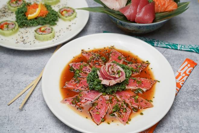 Order Tuna Tataki food online from Sushi Maki store, South Miami on bringmethat.com