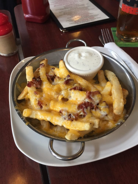 Order Skillet Cheese Fries food online from Sutter Pub store, San Francisco on bringmethat.com