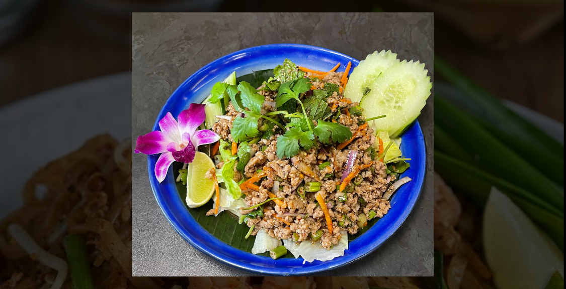 Order 17. Larb Salad food online from Thonglor Thai Bistro store, San Mateo on bringmethat.com