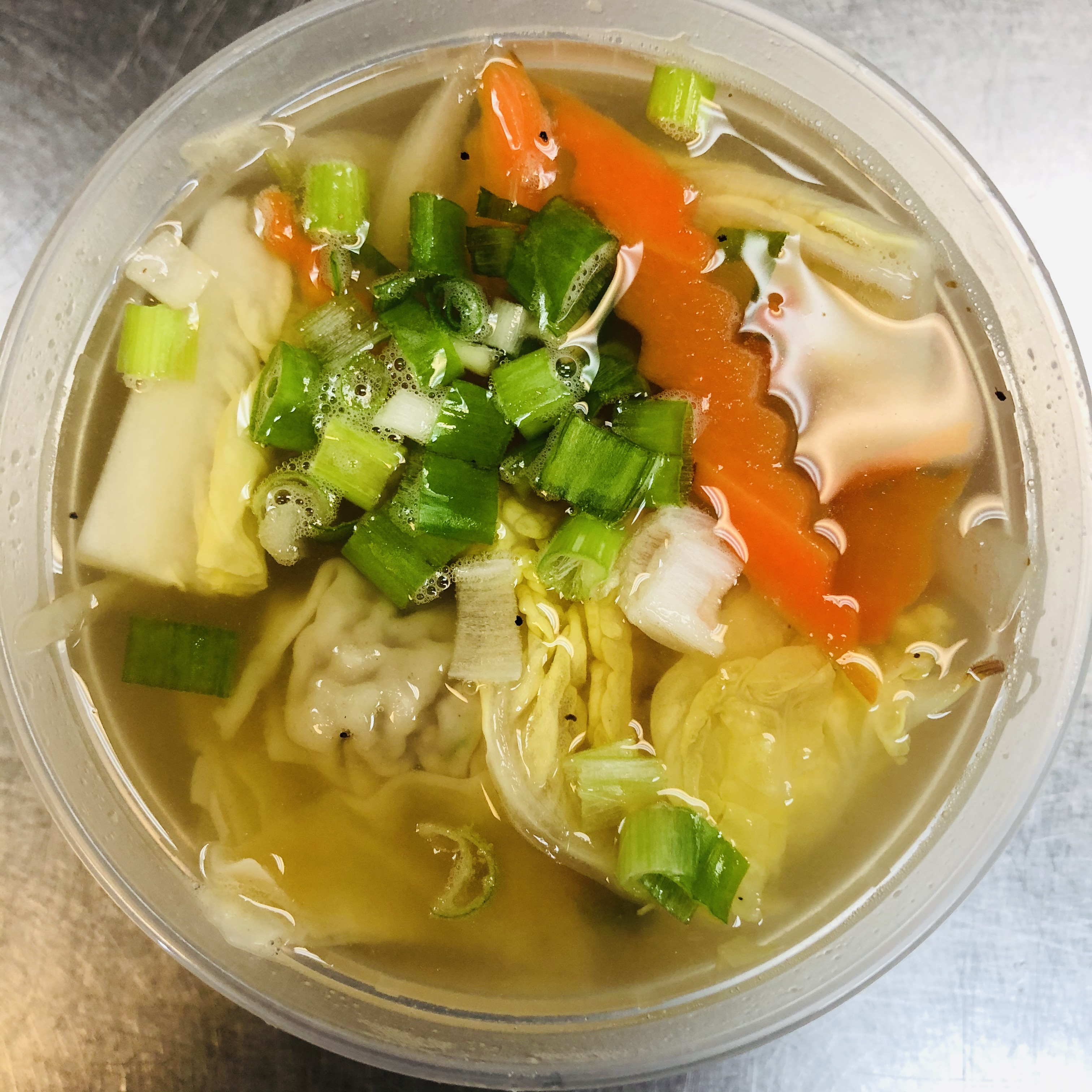 Order S4. Wonton Soup food online from Bangkok Orchid Thai Restaurant store, Irving on bringmethat.com