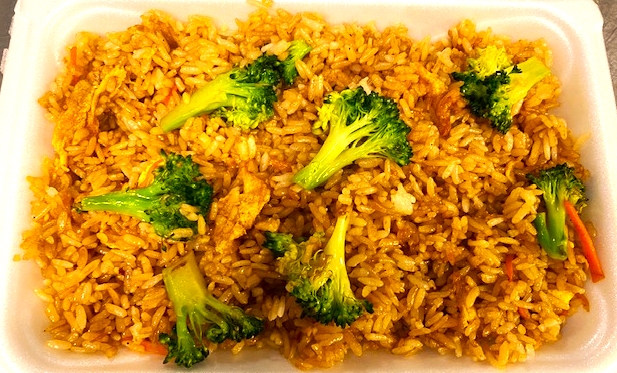 Order Vegetable Fried Rice food online from Moons Wings & Seafood store, Macon on bringmethat.com