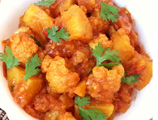 Order Aloo Gobi food online from Oberoi's Indian Food store, Chicago on bringmethat.com