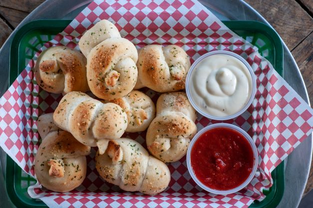 Order Garlic Knots food online from Mama Famous Pizza & Heros store, Tucson on bringmethat.com