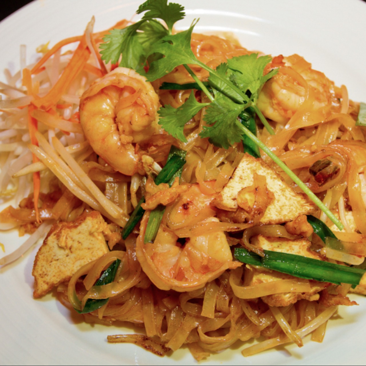Order 30. Pad Thai Noodles food online from Chabaa Thai Cuisine store, San Francisco on bringmethat.com