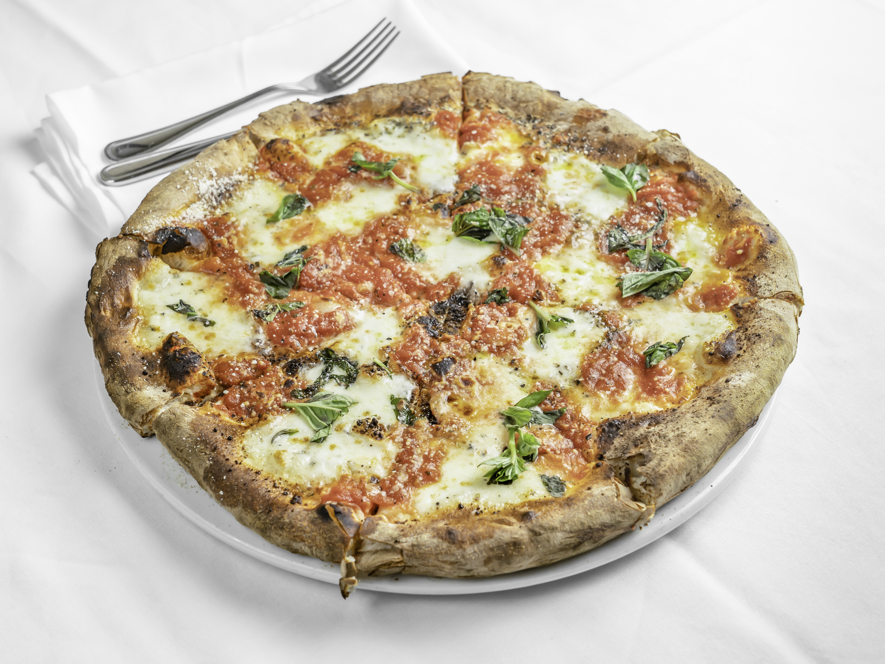 Order Margherita Pizza food online from Dodici Ristorante Italiano store, Rockville Centre on bringmethat.com