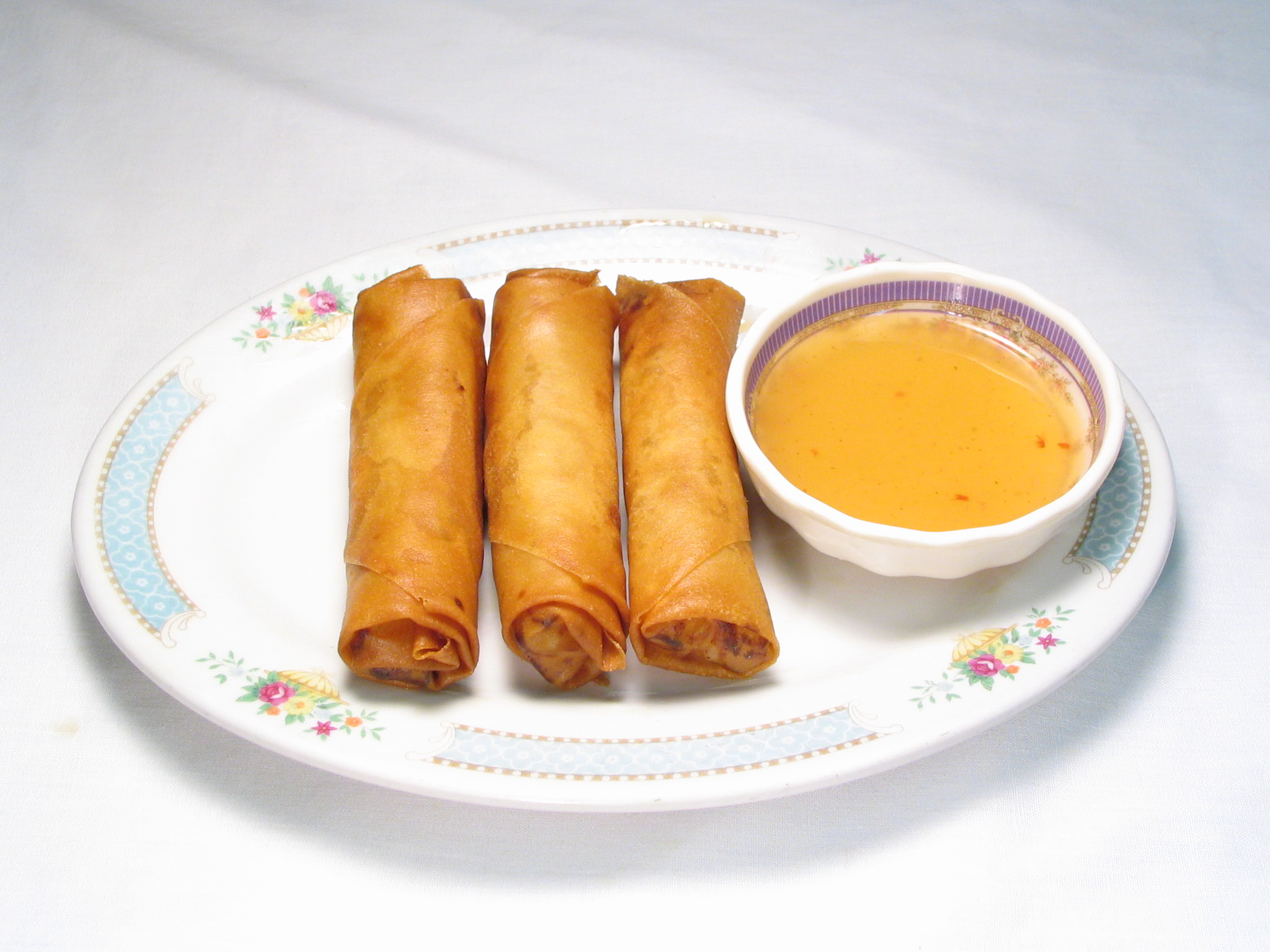 Order 3 Piece Chicken Egg Roll food online from Kim's Restaurant store, Los Angeles on bringmethat.com