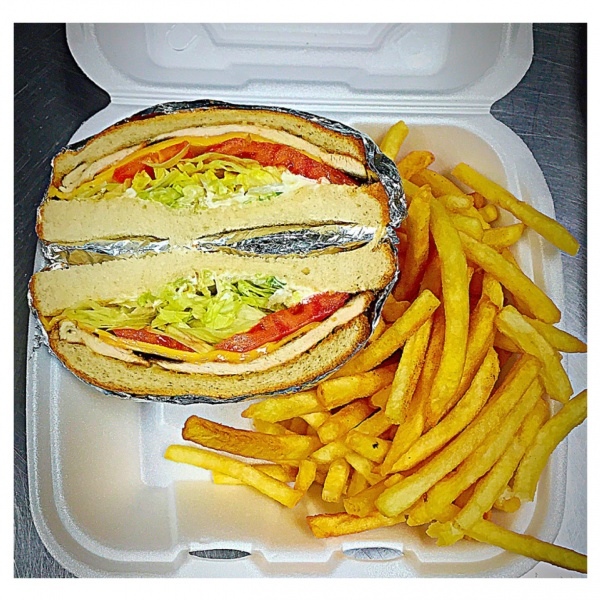 Order Grilled Chicken Sandwich food online from Bobo's Lake Trout store, Clinton on bringmethat.com