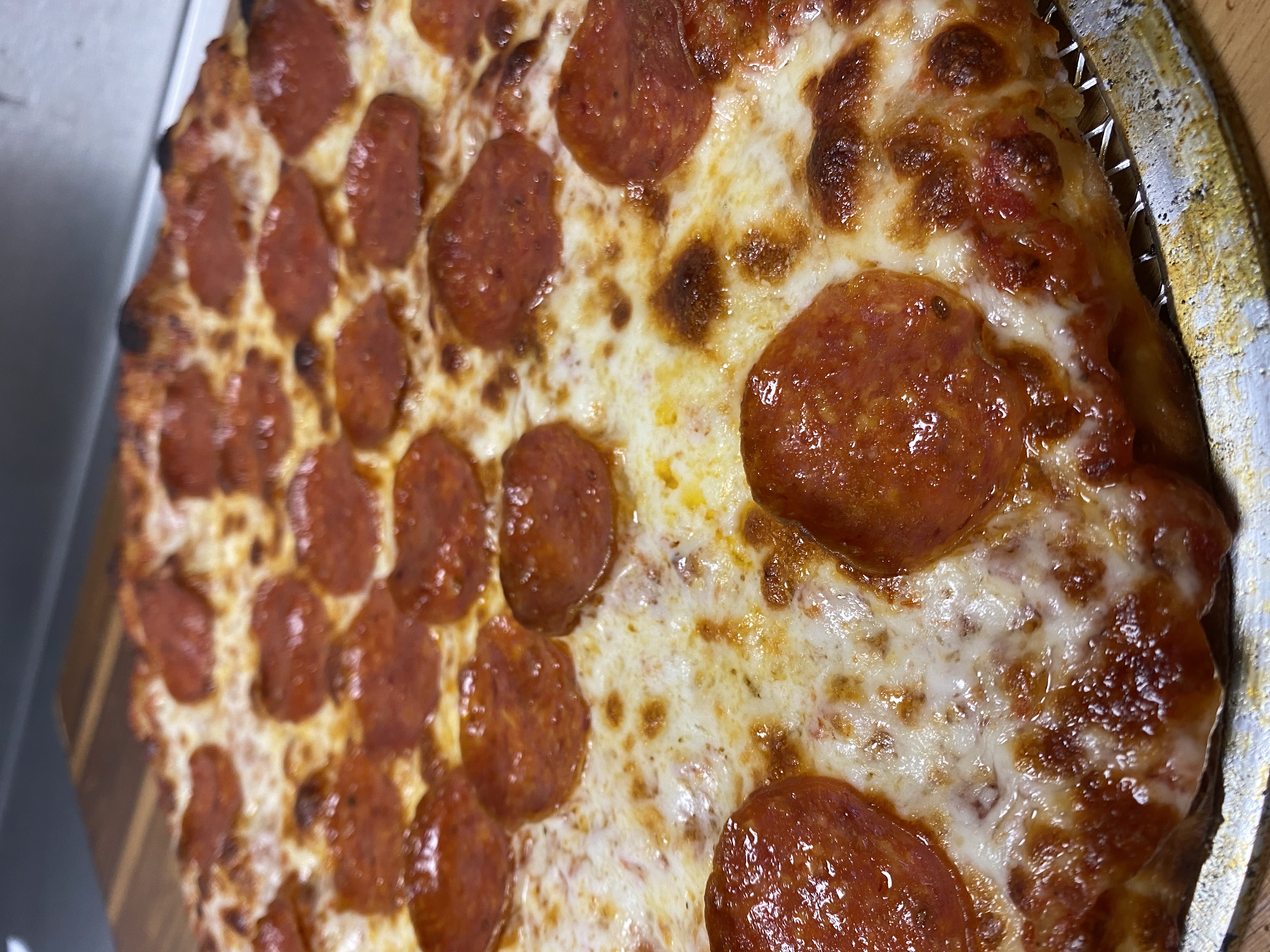 Order Pepperoni Pizza food online from Mamamia Kitchen store, San Diego on bringmethat.com