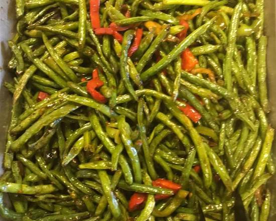Order 12. Szechuan String Bean一乾扁四季豆 food online from Emperor's Palace store, Cleveland on bringmethat.com
