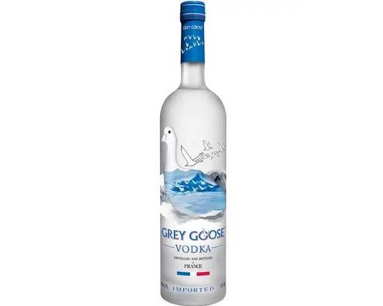 Order Grey Goose, 750mL vodka (40.0% ABV) food online from VALU DISCOUNT LIQUOR #1 store, Houston on bringmethat.com
