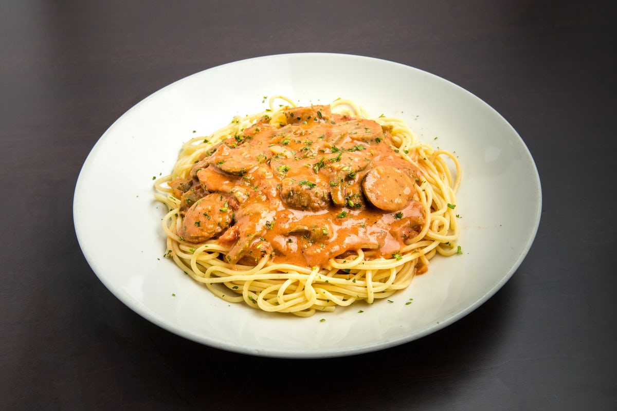 Order Spicy Spaghetti Vesuvius food online from Old Spaghetti Factory store, Clackamas on bringmethat.com