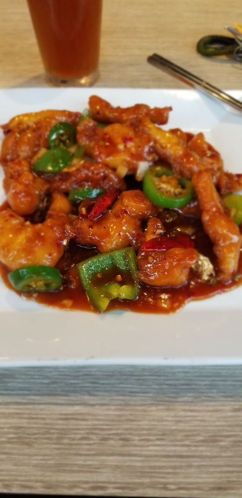 Order General Tso Chicken food online from Charlie Kangs Chinese & Korean Cuisine  store, East Lansing on bringmethat.com