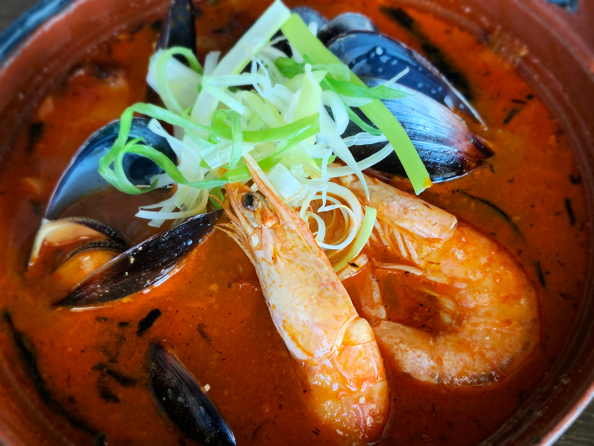 Order Spicy Seafood Soup food online from Knucks Asian Pub store, Rowland Heights on bringmethat.com