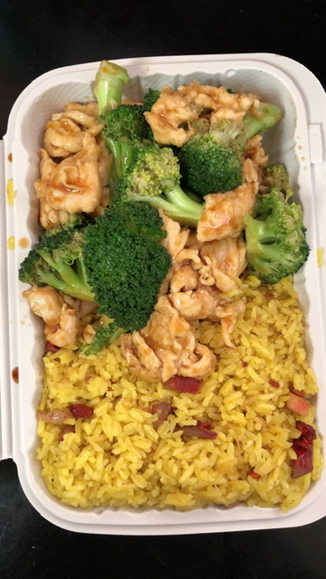 Order 78. Chicken with Broccoli (large) food online from Yummy House store, Bronx on bringmethat.com
