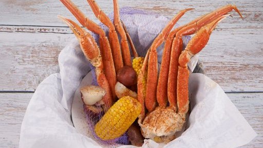 Order Queen Bucket food online from Joe's Crab Shack store, Bossier City on bringmethat.com
