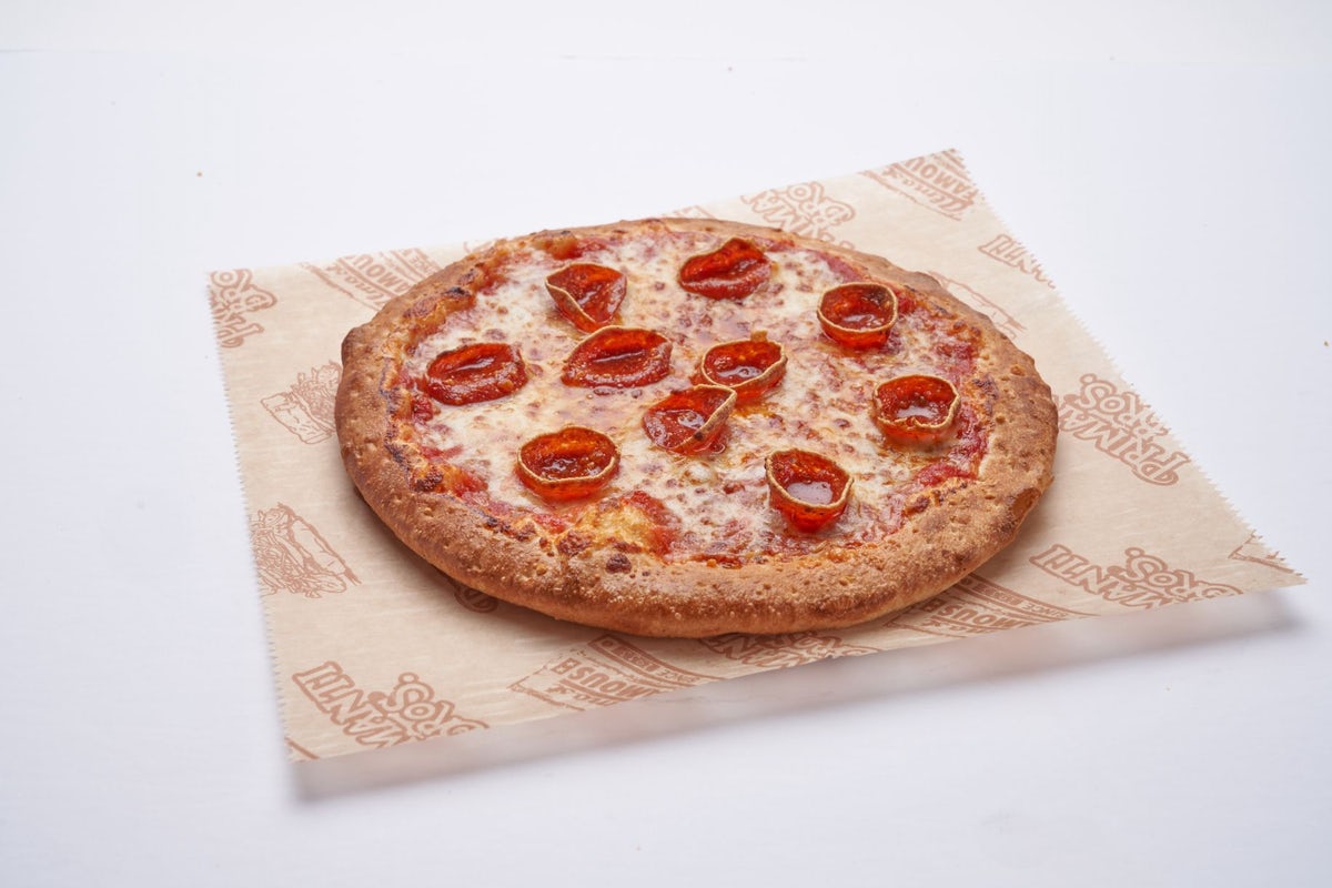 Order 9" Personal Pizza food online from Primanti Bros store, Niles on bringmethat.com