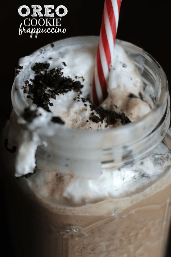 Order Oreo Frap  food online from The Box Coffee Bar store, Victoria on bringmethat.com