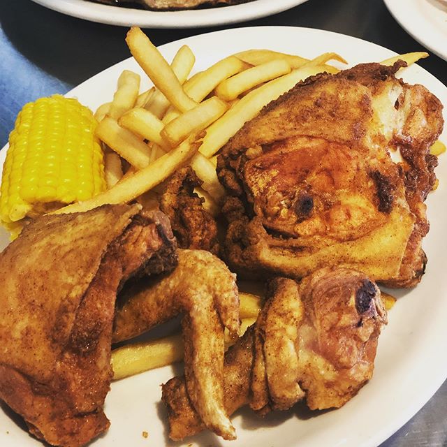 Order Chicken Dinner food online from Uncle Pete Cafe store, Westminster on bringmethat.com