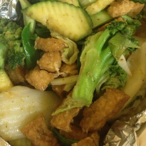 Order Veggie Green food online from Patpong Thai Cuisine store, San Francisco on bringmethat.com