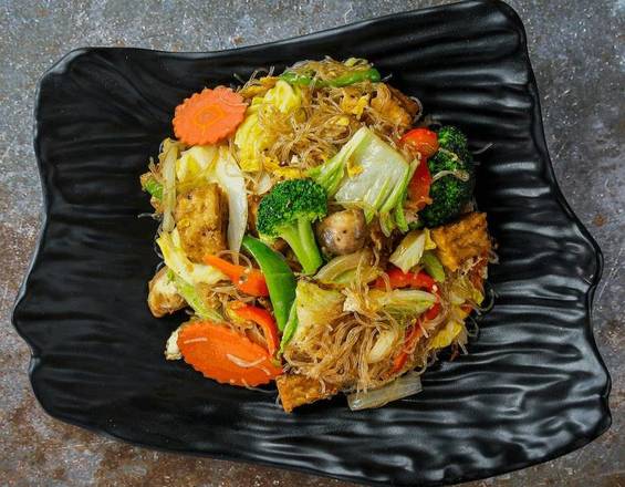 Order Pad Woon Zen food online from Baan Thai store, San Anselmo on bringmethat.com