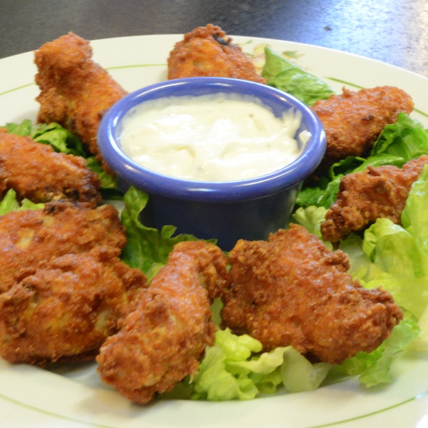 Order Hot Wings food online from Venice pizza store, San Francisco on bringmethat.com