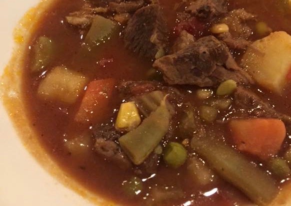 Order Mama's Homemade Beef Stew-Bowl food online from Mama Daughters' Diner store, Plano on bringmethat.com