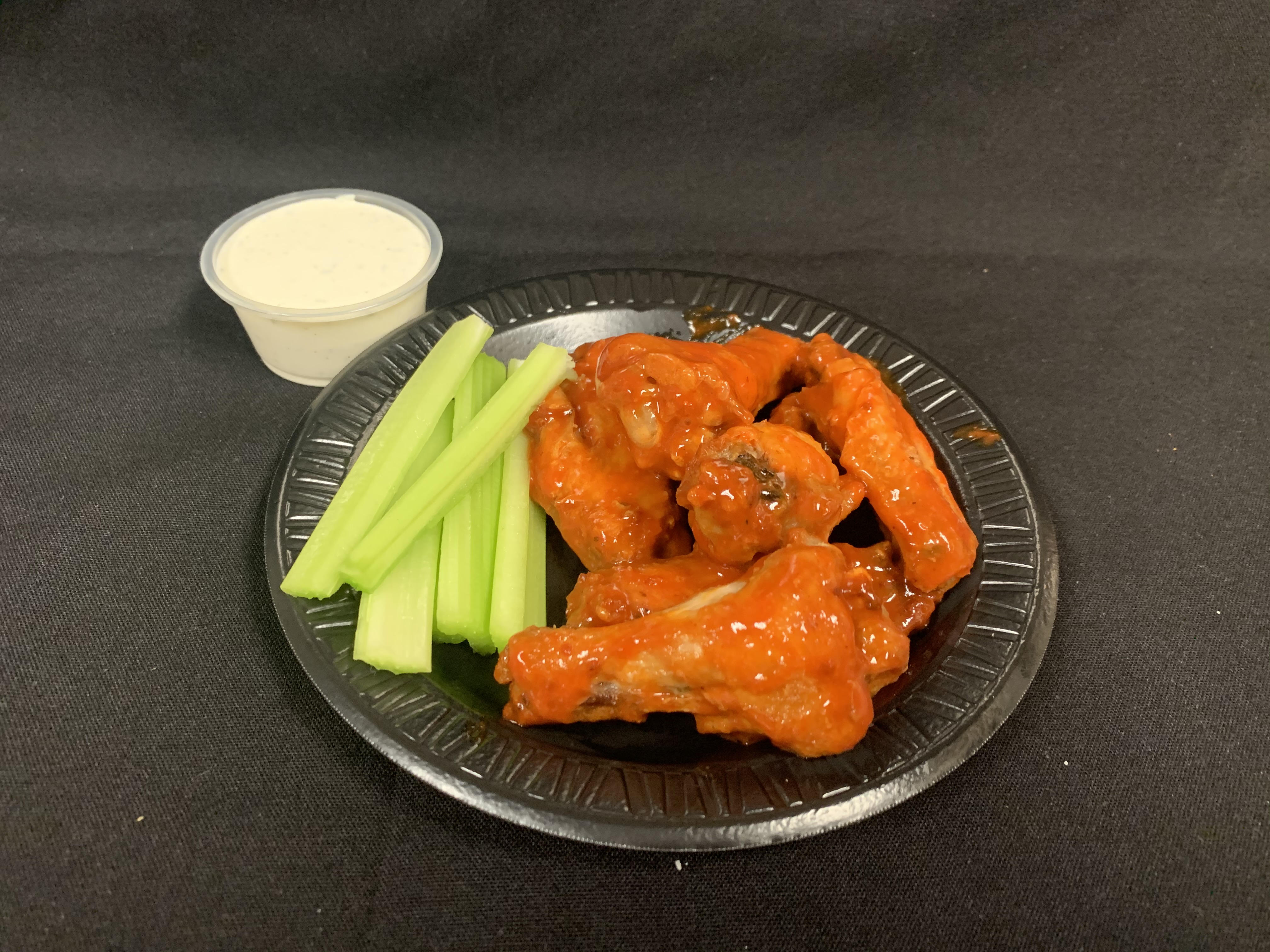 Order 6 Pieces Hot Wings food online from Tony Subs & Pizza store, Inglewood on bringmethat.com