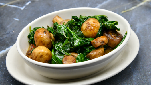 Order Sauteed Spinach & Button Mushrooms food online from Morton The Steakhouse store, Pittsburgh on bringmethat.com