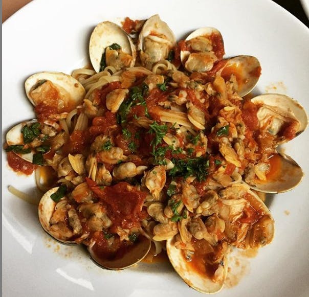 Order Linguini & Clams - Entree food online from Godfather Italian Grill store, Mays Landing on bringmethat.com