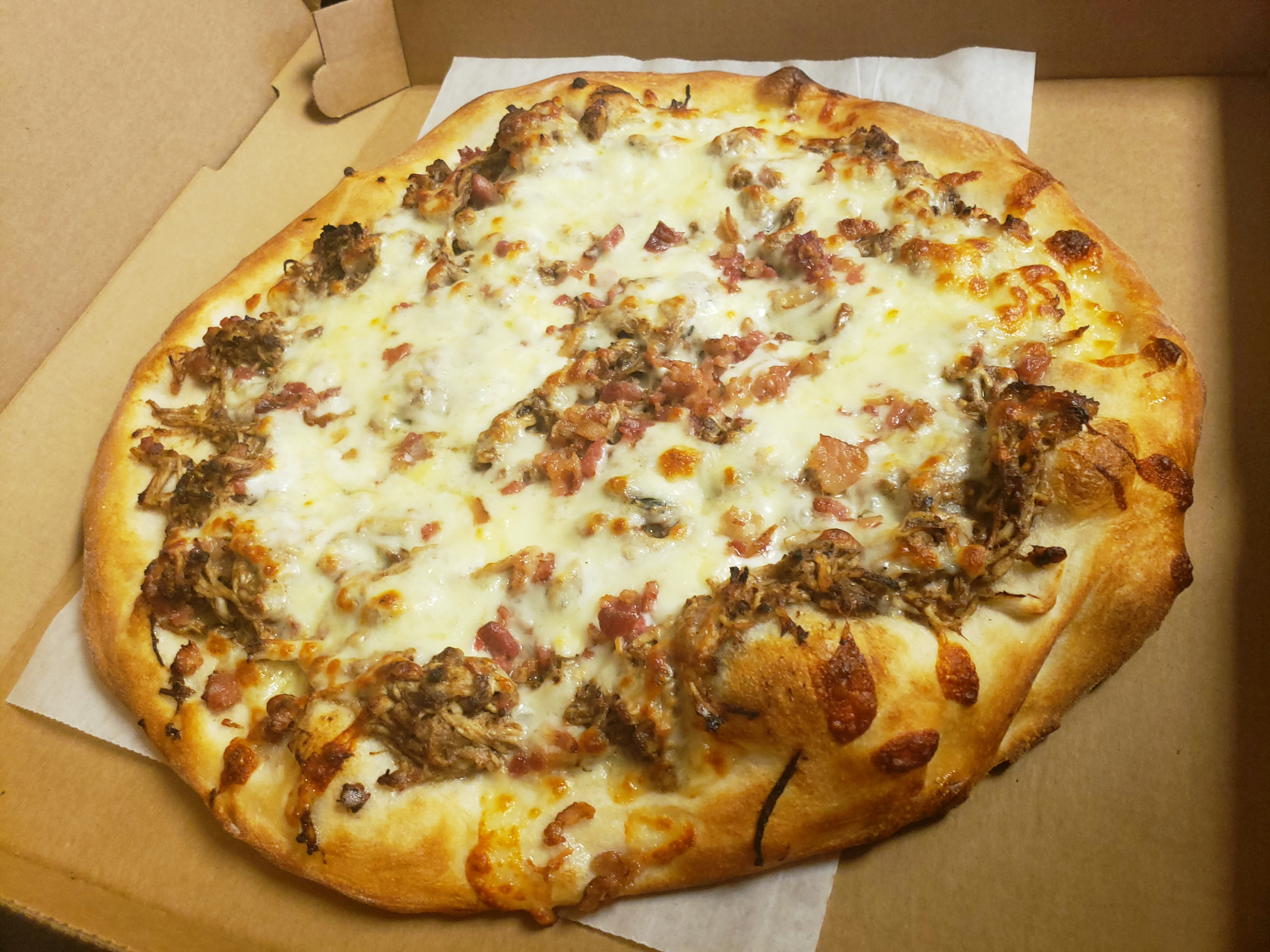 Order Large 8 slicesChicken Bacon Ranch Pizza food online from Antonio's Pizza store, West Pittston on bringmethat.com